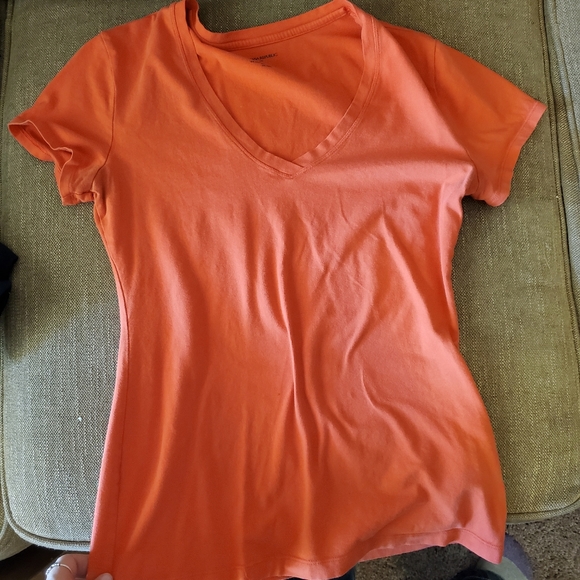 Shirt - Picture 2 of 3